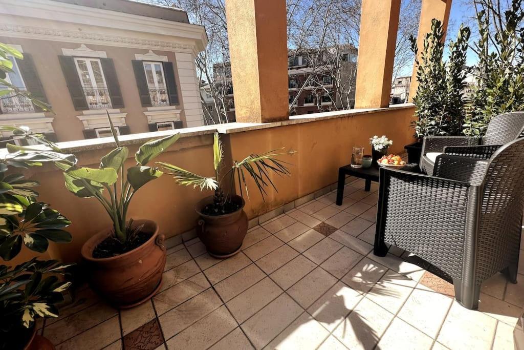 Trastevere White Appartement